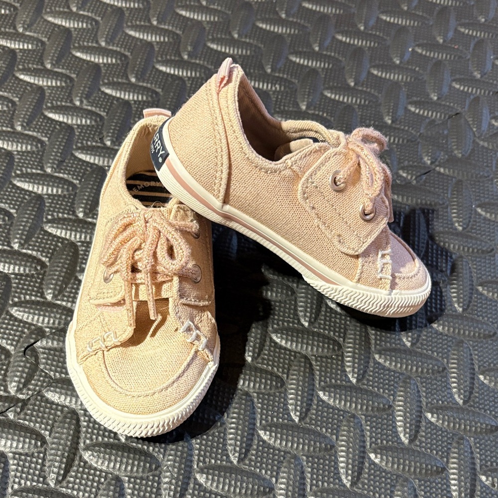 Sperry Kids Pink Canvas Shoes